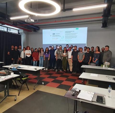 SAN TSG - Techcareer.Net İş Birliği ile Türkiye'deki İlk Yüz Yüze Bootcamp Başladı!